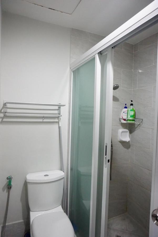 Comfy Condo Unit 5Mins From Mactan Airport+Netflix Lapu-Lapu City Eksteriør billede